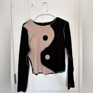 LIKES GET 10%+ OFF Forever 21 Yin Yang Long Sleeve Top - Black and Cream